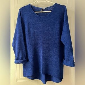 Blue knit sweater 3/4 rolled sleeves